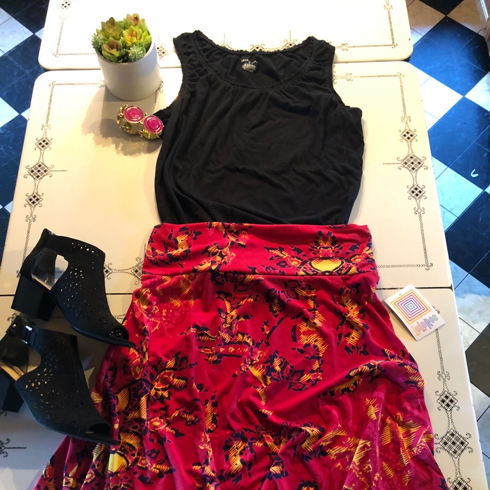 LuLaRoe Azure Skirt
